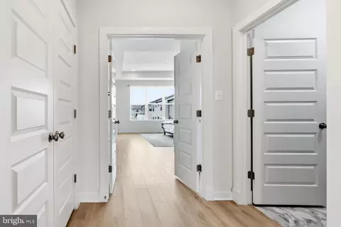 Entry Way - 16007 Hyde Park Pl, Bowie, MD 20716 photo 21 of 27
