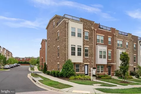 6100 Northwest Dr, Hyattsville, MD 20782