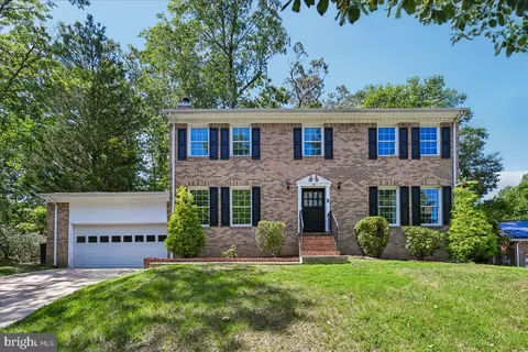 758 Gleneagles Dr, Fort Washington, MD 20744