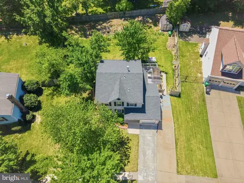 View/Area - 8707 Delphi Dr, Clinton, MD 20735 photo 1 of 3