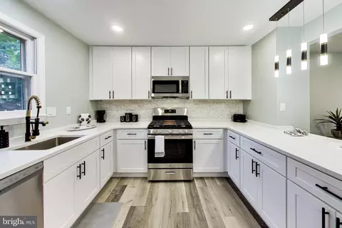 9516 51st Ave, College Park, MD 20740