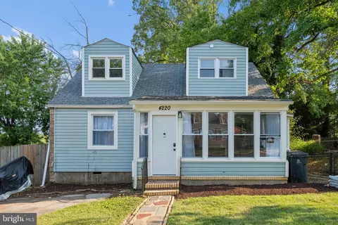 4220 71st Ave, Hyattsville, MD 20784