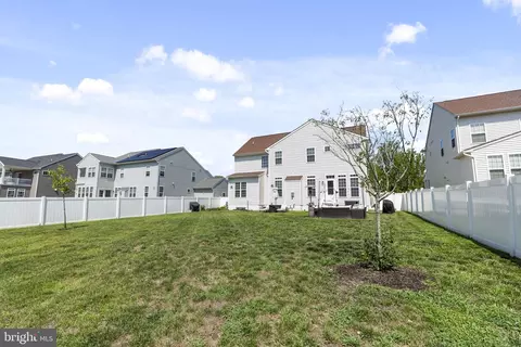 Exterior - 5809 Mcintosh Pl, Brandywine, MD 20613 photo 6 of 9