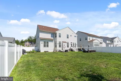 Exterior - 5809 Mcintosh Pl, Brandywine, MD 20613 photo 3 of 9