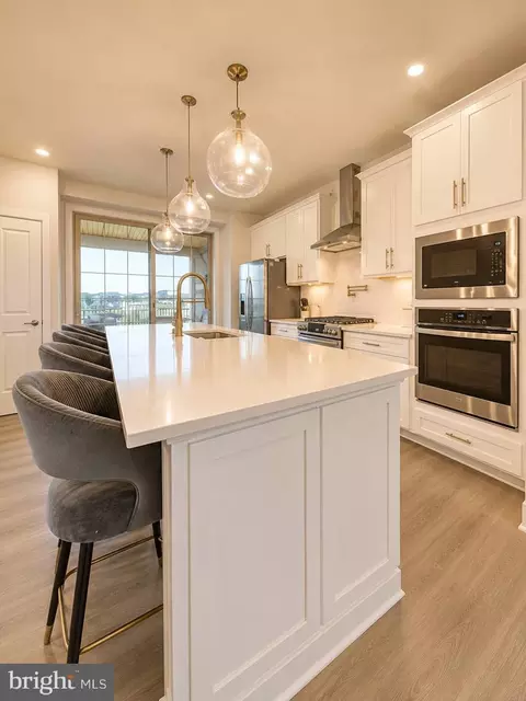Kitchen - 1780 Mill Branch Dr, Laurel, MD 20708 photo 3 of 3
