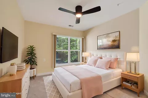 Bedroom - 7408 Forests Edge Ct, Laurel, MD 20707 photo 2 of 7