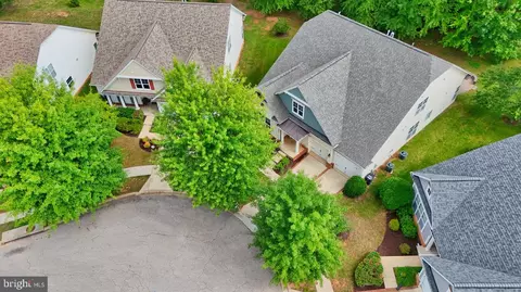 View/Area - 7408 Forests Edge Ct, Laurel, MD 20707 photo 2 of 6