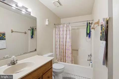 Bath - 7205 Split Rail Ln, Laurel, MD 20707 photo 2 of 3