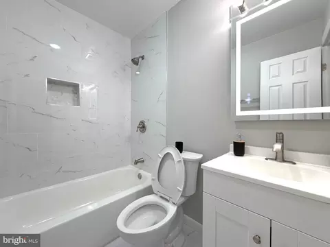 Bath - 2402 Joseph Dr, Clinton, MD 20735 photo 4 of 7