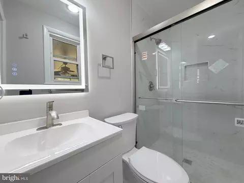 Bath - 2402 Joseph Dr, Clinton, MD 20735 photo 1 of 7
