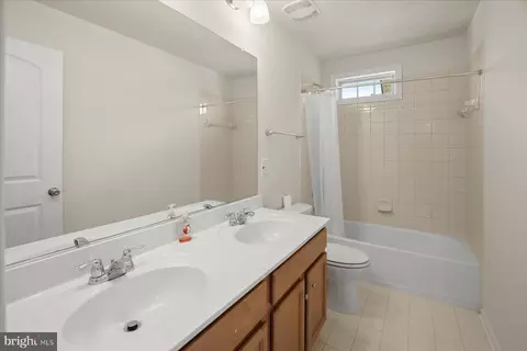 Entry Way - 9620 Byward Blvd, Bowie, MD 20721 photo 5 of 5
