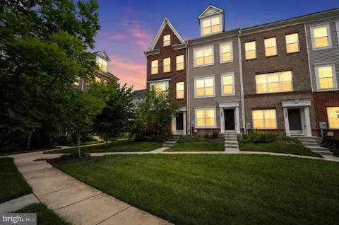 7210 Silver Thorn Way, Beltsville, MD 20705