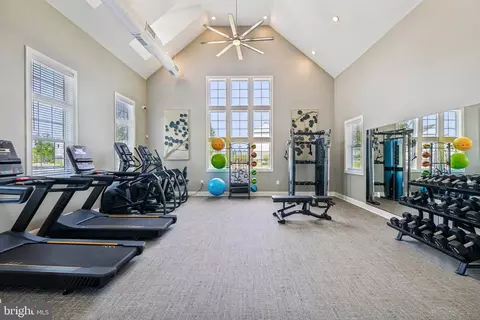 View/Area - 15000 Sapmoss Ln, Brandywine, MD 20613 photo 1 of 4