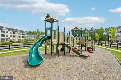 View/Area - 15000 Sapmoss Ln, Brandywine, MD 20613 photo 4 of 4