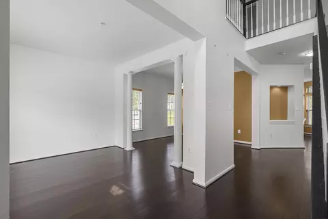Living - 4304 Medallion Dr, Silver Spring, MD 20904 photo 1 of 8