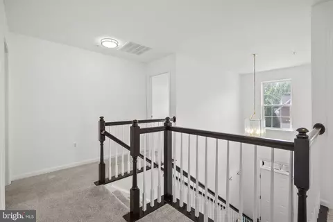 Entry Way - 4304 Medallion Dr, Silver Spring, MD 20904 photo 5 of 5