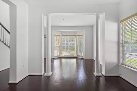 Living - 4304 Medallion Dr, Silver Spring, MD 20904 photo 3 of 8
