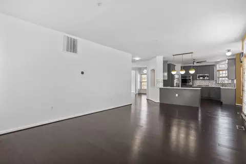 Living - 4304 Medallion Dr, Silver Spring, MD 20904 photo 5 of 8