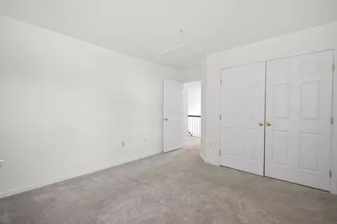 Bedroom - 4304 Medallion Dr, Silver Spring, MD 20904 photo 6 of 9