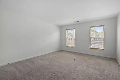 Bedroom - 4304 Medallion Dr, Silver Spring, MD 20904 photo 5 of 9