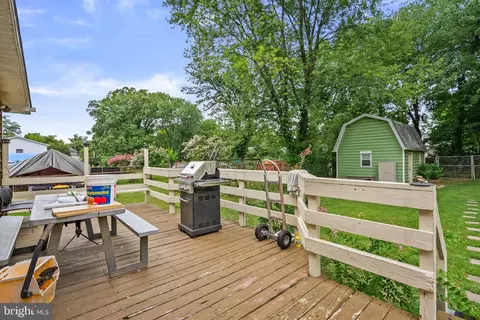 Exterior - 9120 5th St, Lanham, MD 20706 photo 2 of 3