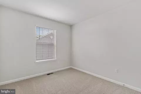 Bedroom - 8709 Cherrybark Rd, Clinton, MD 20735 photo 2 of 2