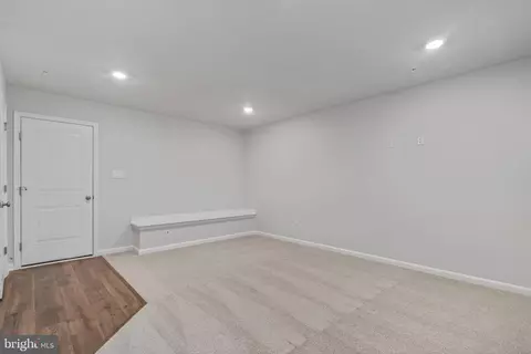 Entry Way - 8709 Cherrybark Rd, Clinton, MD 20735 photo 21 of 21