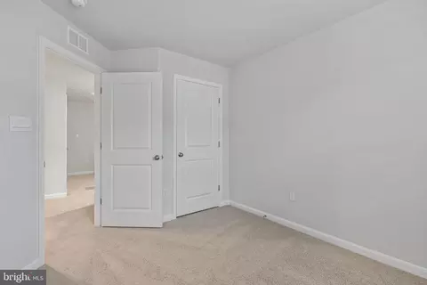 Entry Way - 8709 Cherrybark Rd, Clinton, MD 20735 photo 13 of 21
