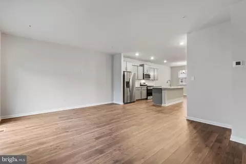Entry Way - 8709 Cherrybark Rd, Clinton, MD 20735 photo 11 of 21