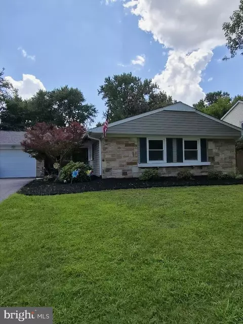 12411 Melling Ln, Bowie, MD 20715