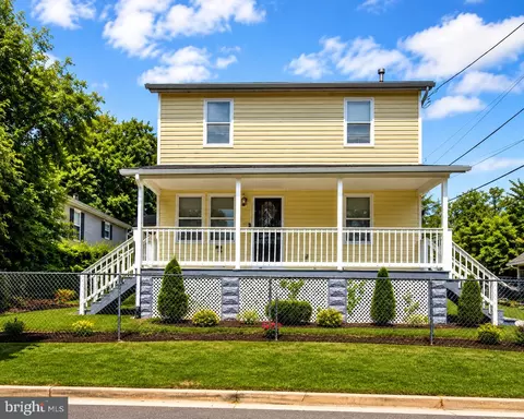 4713 Gunther St, Capitol Heights, MD 20743