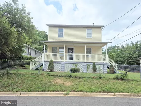 4713 Gunther St, Capitol Heights, MD 20743