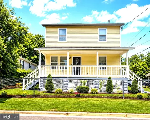 4713 Gunther St, Capitol Heights, MD 20743