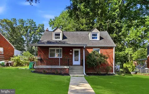 4718 68th Ave, Hyattsville, MD 20784