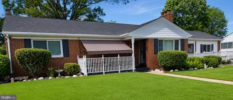 5707 Center Dr, Temple Hills, MD 20748