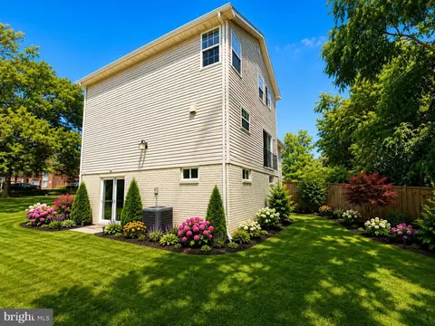 Exterior - 5302 76th, Lanham, MD 20706 photo 4 of 4