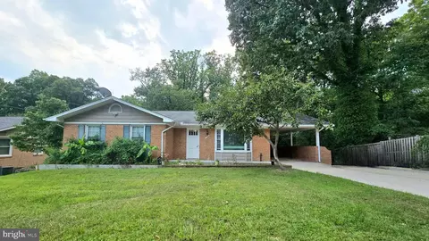 10928 Pleasant Acres Dr, Hyattsville, MD 20783