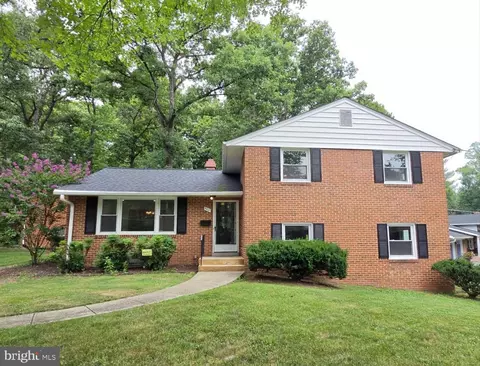 9201 Limestone Pl, College Park, MD 20740