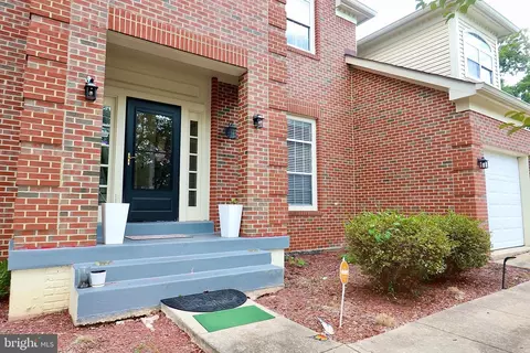 Exterior - 5512 Axton Ct, Lanham, MD 20706 photo 3 of 5
