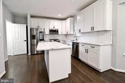 Kitchen - 5512 Axton Ct, Lanham, MD 20706 photo 3 of 5