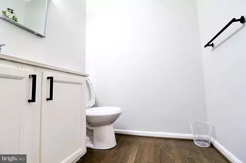 Bath - 5512 Axton Ct, Lanham, MD 20706 photo 6 of 9