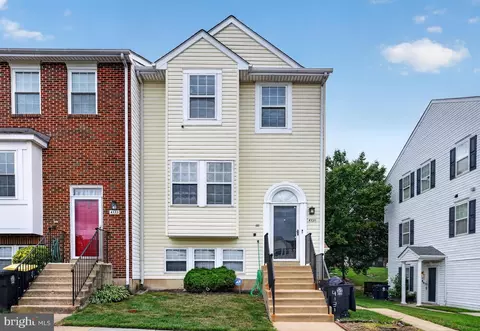 4131 Apple Orchard Ct #8, Suitland, MD 20746