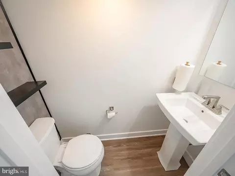 Bath - 14707 Earl Mitchell Ave, Brandywine, MD 20613 photo 1 of 5