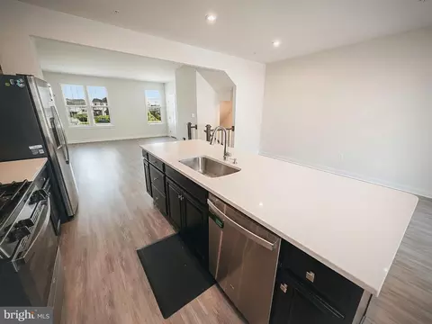 Kitchen - 14707 Earl Mitchell Ave, Brandywine, MD 20613 photo 4 of 4