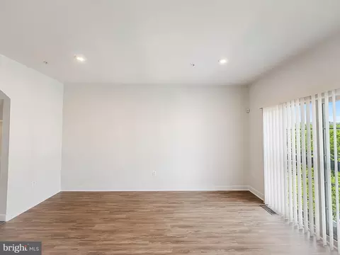 Living - 14707 Earl Mitchell Ave, Brandywine, MD 20613 photo 7 of 7