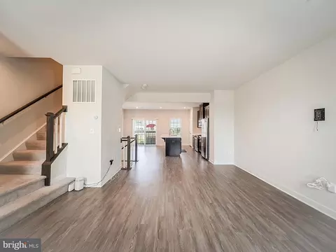 Living - 14707 Earl Mitchell Ave, Brandywine, MD 20613 photo 3 of 7
