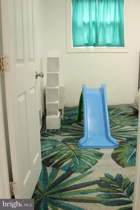 Bedroom - 1031 Ward St, Laurel, MD 20707 photo 18 of 27