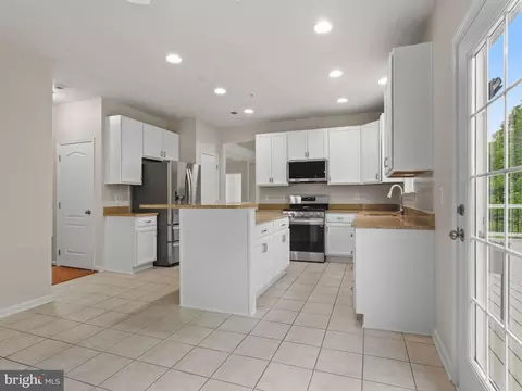 Kitchen - 13203 Arya Dr, Brandywine, MD 20613 photo 1 of 1