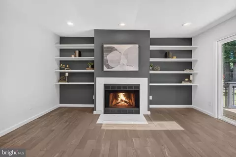 Living - 10312 Buena Vista Ave, Lanham, MD 20706 photo 11 of 13