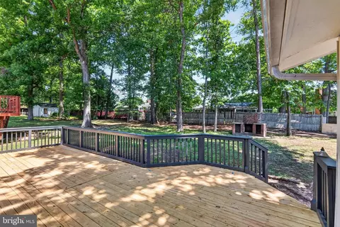 Exterior - 10312 Buena Vista Ave, Lanham, MD 20706 photo 7 of 10
